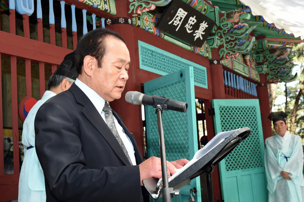 이충무공탄신제472주년기념제전식25(2017,4,28,고하도모충각).jpg