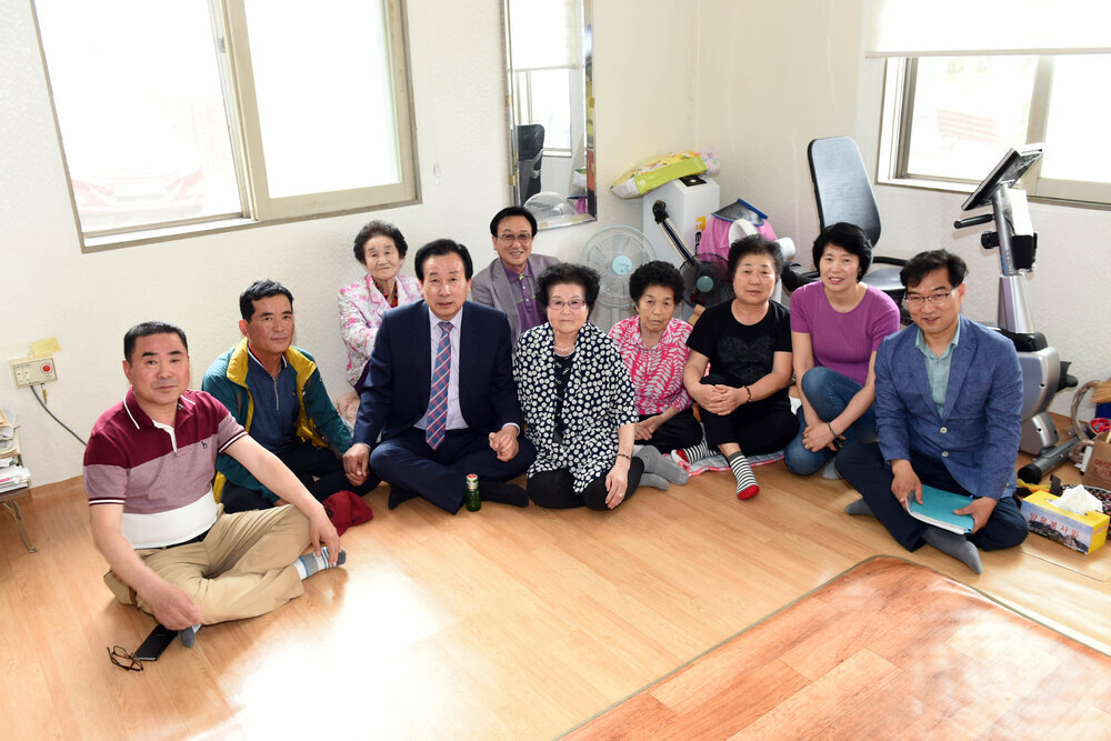 찿아가는소통의날경로당방문(2017,5,23,한성타워경로당).jpg