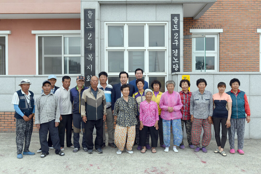 찿아가는소통의날경로당방문(2017,5,31,율도2경로당).jpg