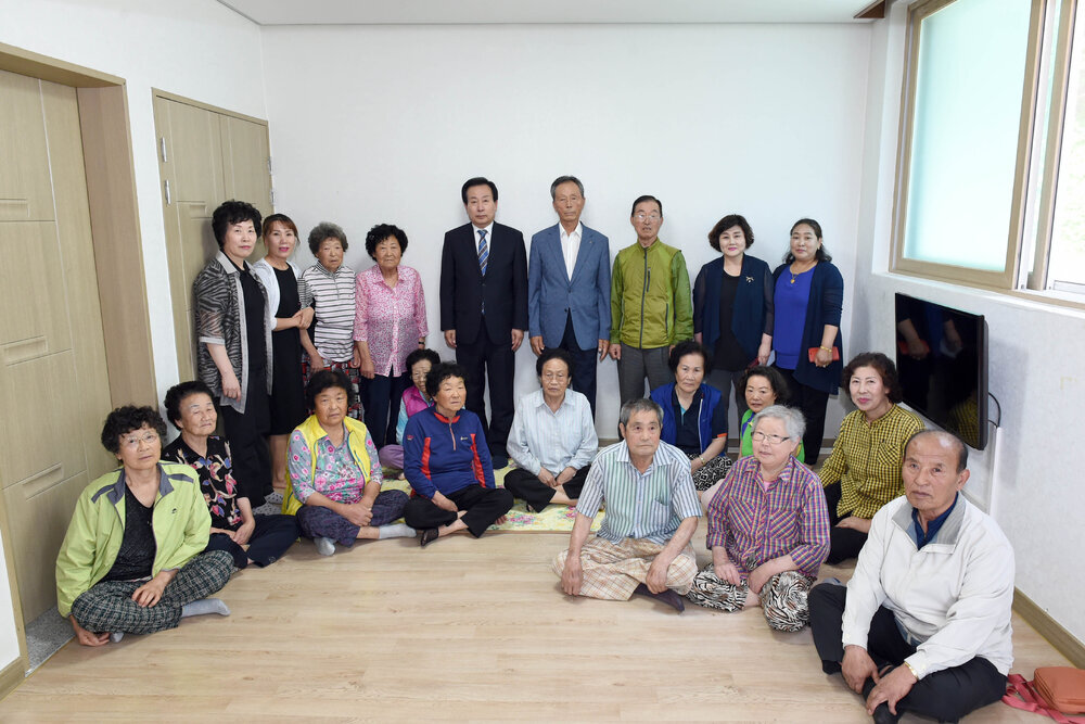 찿아가는소통의날경로당방문(2017,6,8,양을촌경로당).jpg