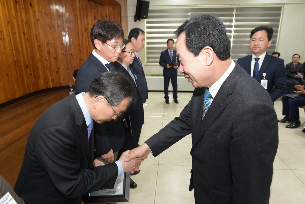 박홍률 목포시장 시상.